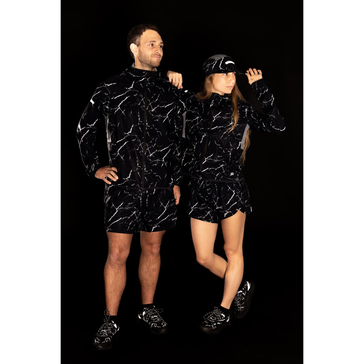 Short W  Trail Running Lightning Print 2
